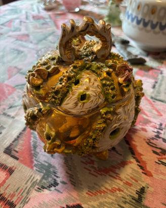 Centrotavola in ceramica