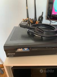 Decoder digitale Gold Box Strong SRT 8000