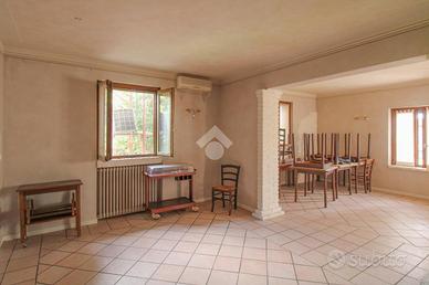 UFFICIO A CASTREZZATO