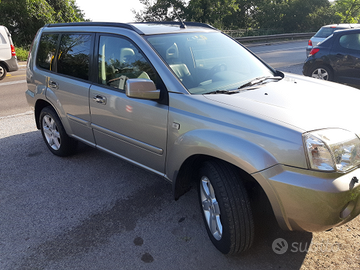 NISSAN X-TRAIL 2.2 dci Elegance FL (136 cv)