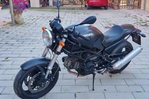 Monster 695