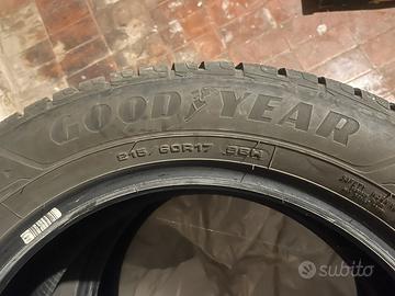 4 Gomme invernali 215/60r17