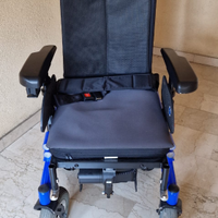 Carrozzina motorizzata