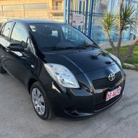 Toyota Yaris 1.0 benzina 69 cv 2007