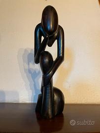 Statuetta Africana umana astratta in legno scuro