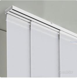 Binario tre vie  con 3 portateli  da 60cm