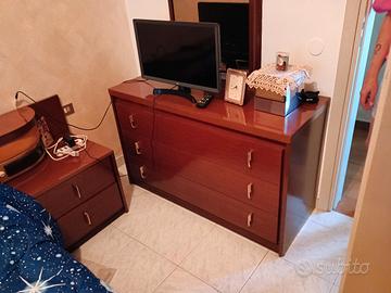 stanza letto ben tenuta