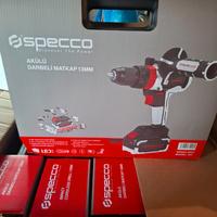 Blocco vari utensili da lavoro per officine