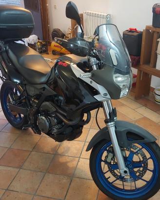 Aprilia Pegaso Strada 2005