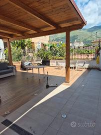 Casa indipendente centrale con giardino