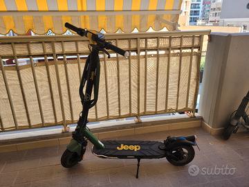 monopattino JEEP ADVENTUR