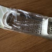 Macchinetta per spatzelhhobel e gnocchetti