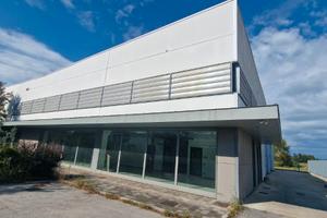 Capannone di recente costruzione