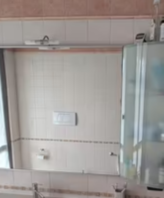 Specchiera con pensile superiore