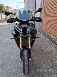 Bmw S1000XR Triple Black 2023 danneggiata caduta