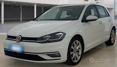 Volkswagen Golf 2.0 TDI DSG 5p. Executive BlueMoti
