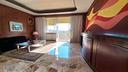 ultimo-piano-con-vista-sulla-citta-