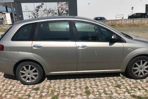 fiat croma 1900mtj 2006 - 200000km