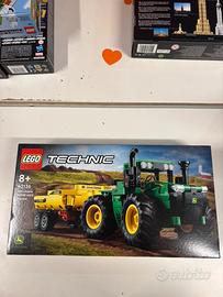 LEGO Technic 42136 - Trattore John Deere