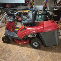 Trattorino tagliaerba riders Castelgarden XF 140 H