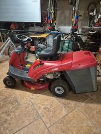 Trattorino tagliaerba riders Castelgarden XF 140 H