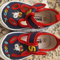 Sneakers/sandali in tela semi aperta con occhielli