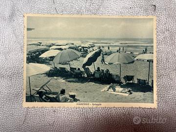 2 vecchie cartoline Viareggio Spieggia lotto B