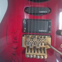 Chitarra Samick autografata Steve Vai