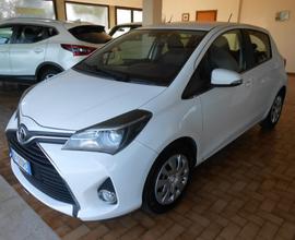 TOYOTA Yaris 1.0 5 porte Active OK NEOPAT.