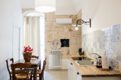 Vendita palazzina indipendente centrale