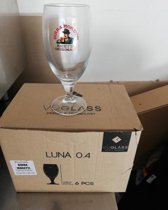 Bicchieri Birra e Coca-Cola 