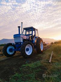 trattore Ford 9700