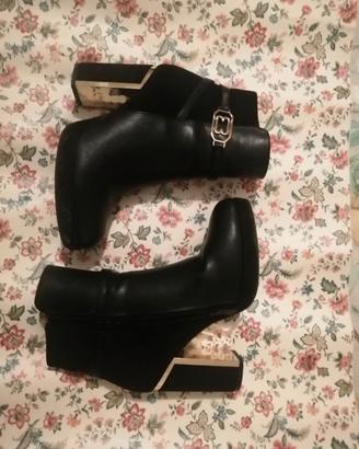 Tronchetti neri da donna "Dame Rose" taglia 38