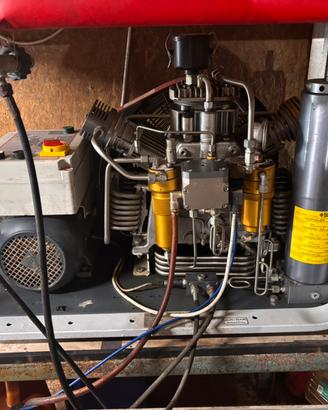 Compressore Nardi ricarica bombole sub