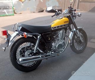 YAMAHA SR 400