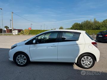 Toyota Yaris 1.0 2014 benzina sempre tagliandata