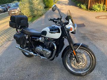 Bonneville triumph t 120 bella