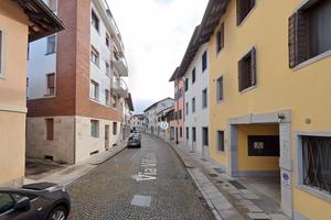 BILOCALE al primo piano - UDINE