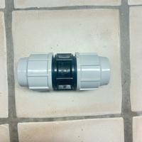 Raccordi plasson compressione manicotto 32x32