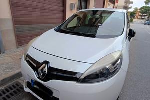 Renault scenix xmod 1.6.130cv mod bose