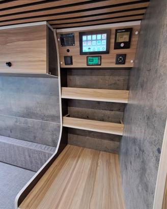 FURGONE E ALLESTIMENTO CON OMOLOGAZIONE