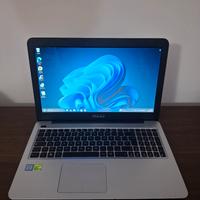 portatile asus modello f556u