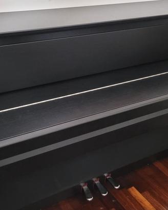 Pianoforte Yamaha Clavinova 585