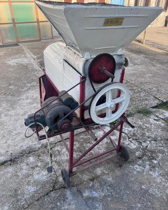 Diraspatrice, bigoncia, 3 cisterne vetroresina