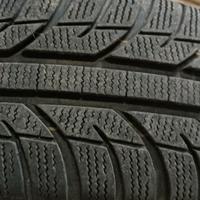 4 gomme con cerchi da neve