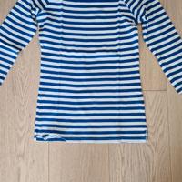 Maglia a righe blu e bianche