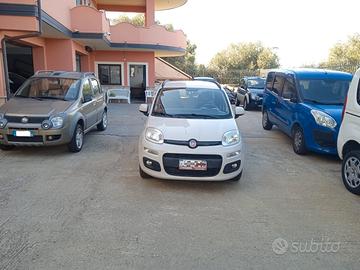 Fiat panda 1.3 mjt s&s lounge con gancio traino