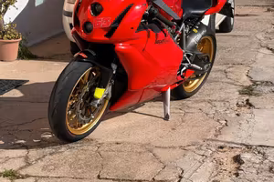 Ducati 999
