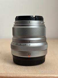 Fujifilm XF 23mm f2 silver