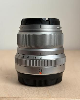 Fujifilm XF 23mm f2 silver